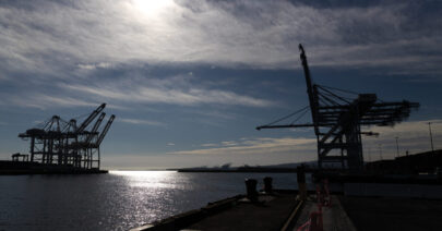 Long Beach California Port Shuts Down
